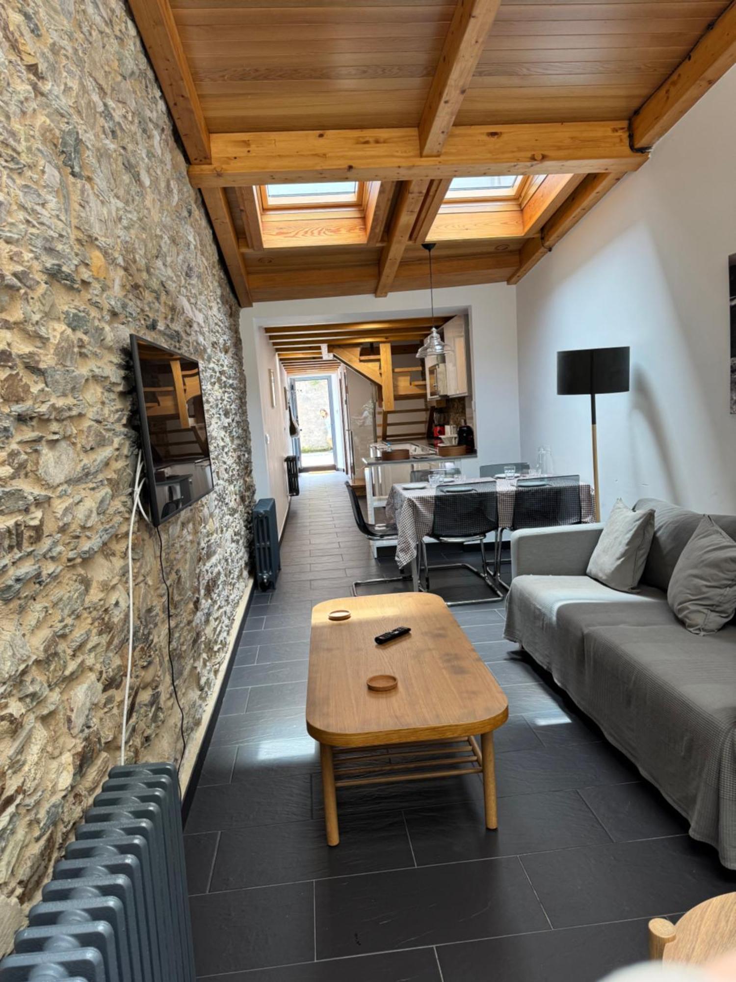 Casa Alameda 23 De Casas Figueiras En Ria Eo-ribadeo *